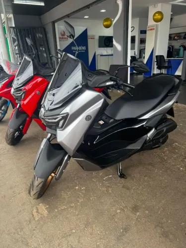 Nmax CONNECTED Emplacamento + Capacete Cortesia!