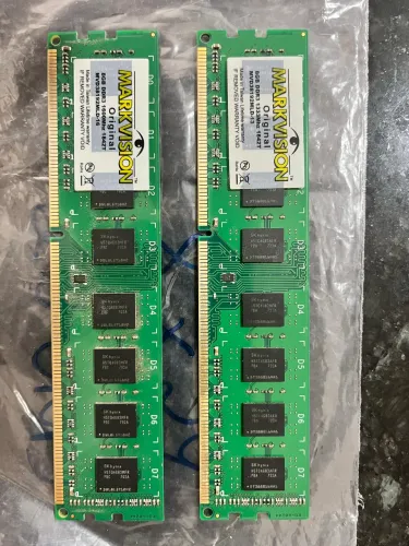 Par de Memória RAM 8GB ( cada) ddr3 para PC