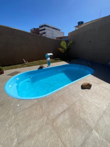 Piscina oval de 5M de fibra 