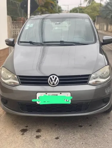 Volkswagen Fox 1.0 MI Total Flex 8V 5P 2014