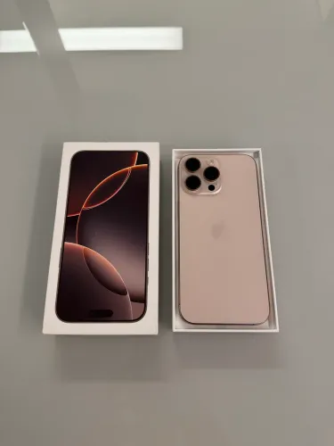 iPhone 16 Pro Max 256gb Muito Conservado