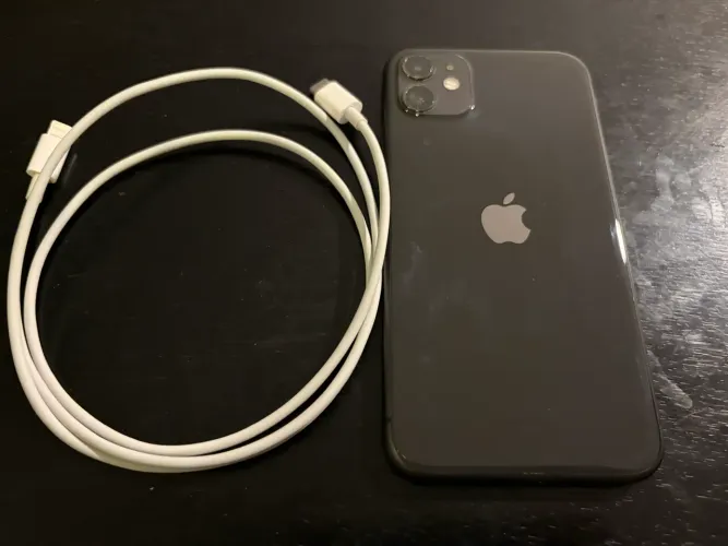 iPhone 11 (128gb)