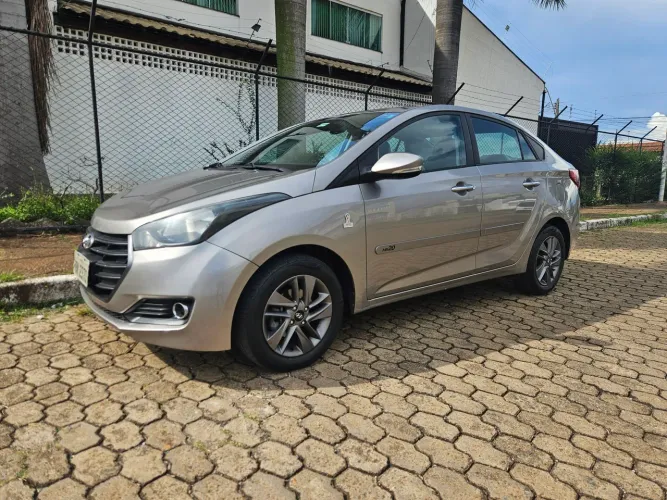 Hyundai HB20S Copa DO Mundo 1.0 Flex 12V Mec. 2019