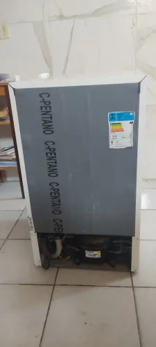 Frigobar Electrolux RE120 122L