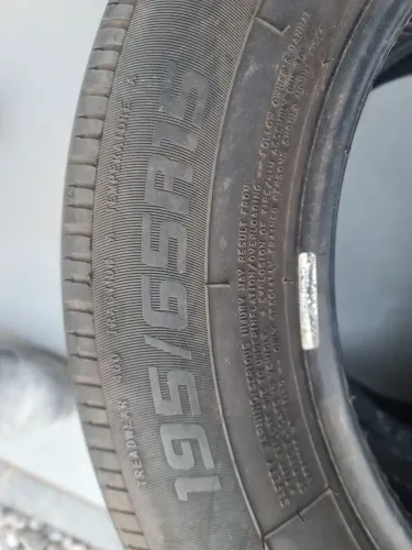 Pneu 195 R15