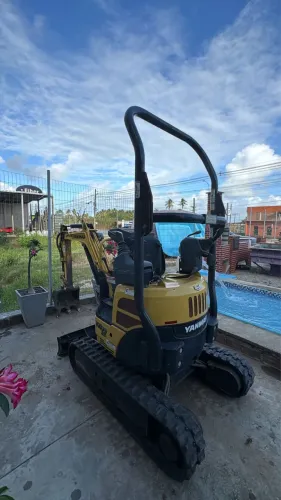 Mini Retro Escavadeira Yahmar Vio012