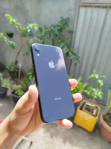 iPhone XR 64g - usado