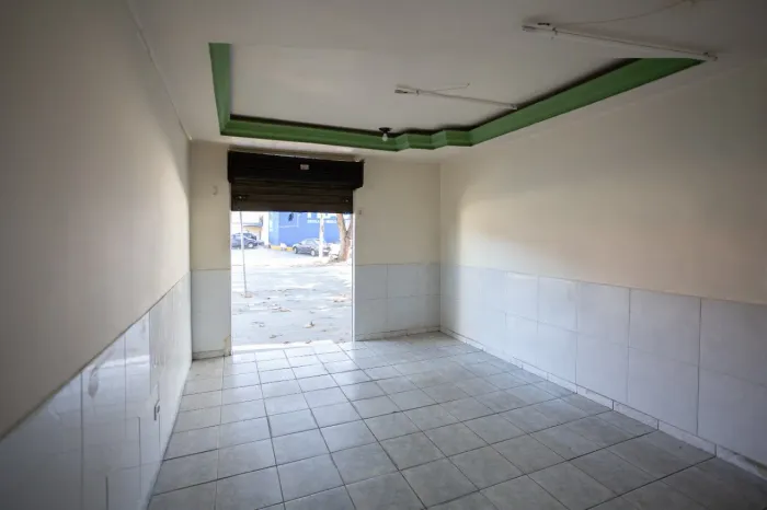 Sala comercial, Av. T9, 30m², Setor Jardim Planalto, Goiânia.