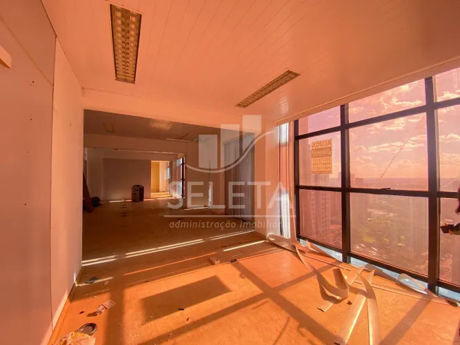 EXCELENTE OPORTUNIDADE DE LOCAÇÃO DE SALA COMERCIAL NO CORAÇÃO DE CASCAVEL, PR