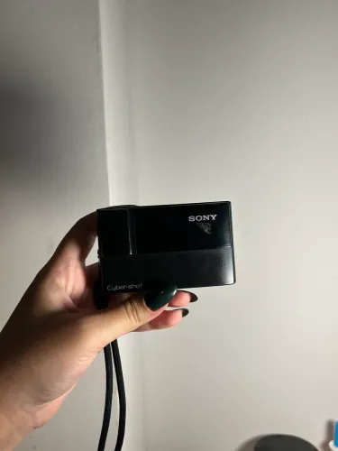 Sony DSC-T10 Super SteadyShot