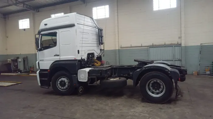 Axor 1933s 2011/12