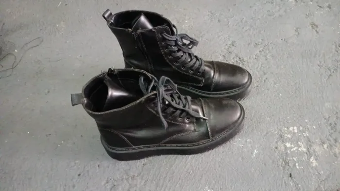 Bota preta