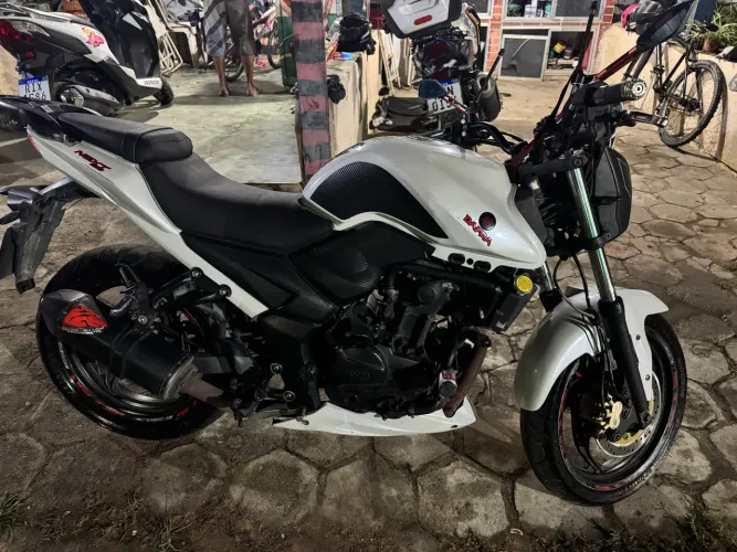 Dafra next 250CC impecável 