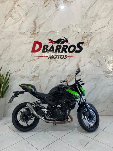 KAWASAKI Z 400