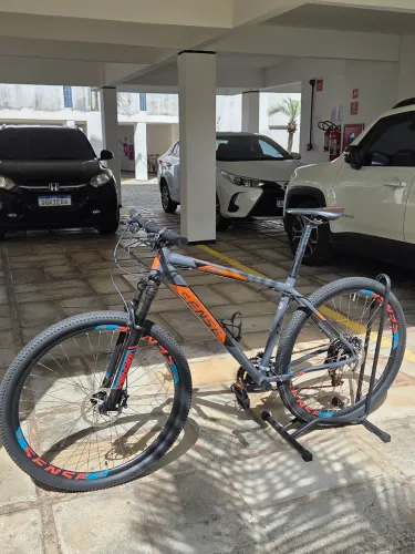 BICICLETA MUITO NOVA SENSE ONE 2025