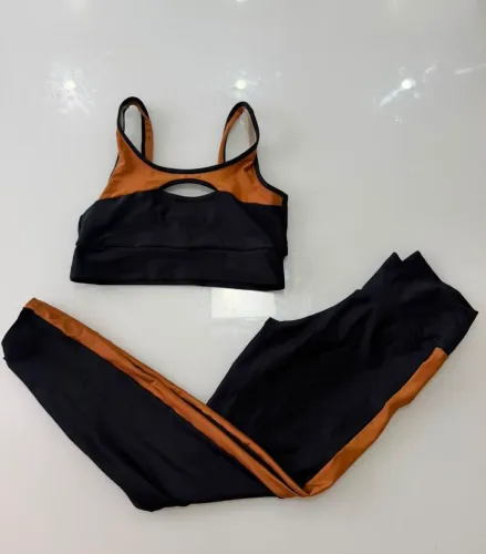 Conjunto Fitness Feminino Premium - Top + Legging de Alta Compressão
