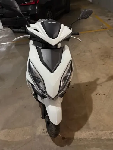 Honda elite 9.800 km
