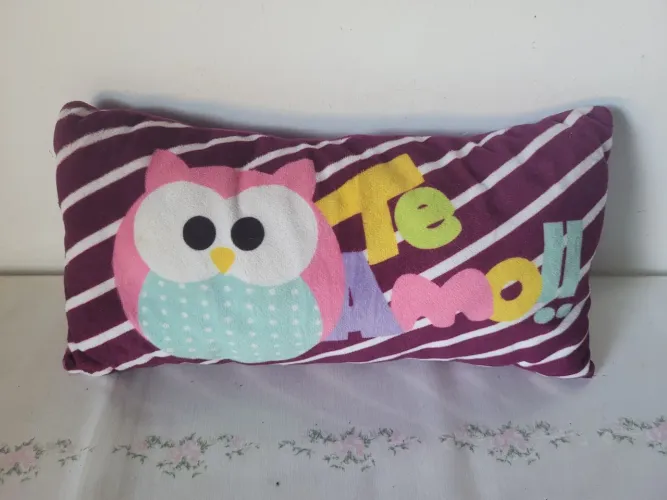 Almofada mini travesseiro fofo corujinha "Te amo!!"