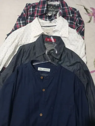 Camisas de marca no precinho!4 camisas Tam12