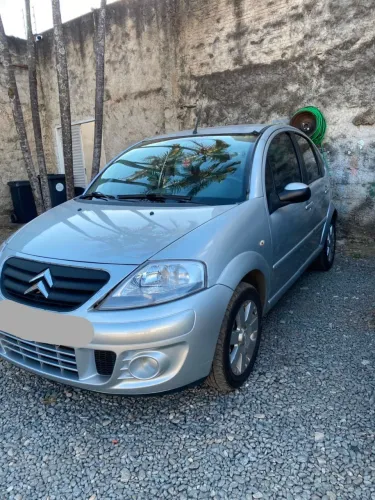 Citroen C3 GLX 1.4/ GLX Sonora 1.4 Flex 8V 5P 2012