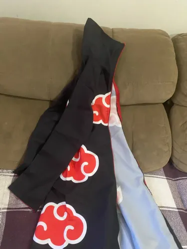 Manto Akatsuki 16 anos