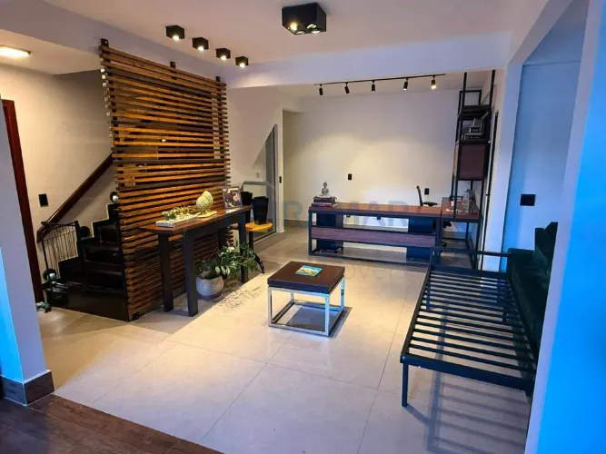 Sobrado de 3 Quartos com 2 Suítes e Lazer Completo Condomínio Bela Vista (Av. Sucupira, R