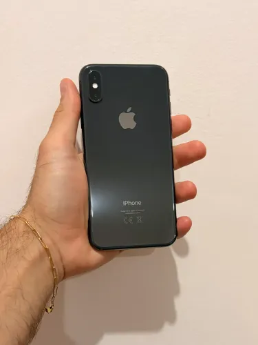 iPhone XS 64GB Preto