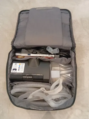 Novissimo.Bivolt. CPAP Automático AirSense10 AutoSet, umidificador +Máscara Nasal philips.