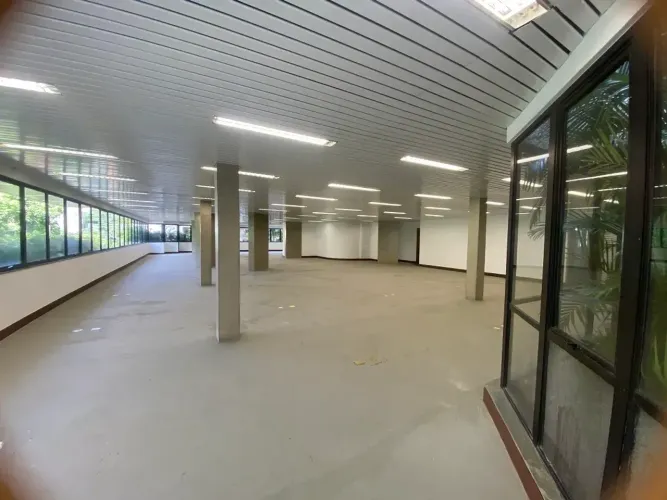 ANDAR COM 634M2 - Savassi