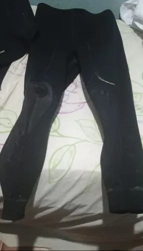 Vendo roupa de mergulho pouco usada 5mm
