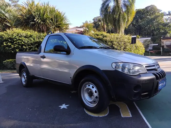 Fiat Strada 1.4 MPI Fire Flex 8V CS 2012