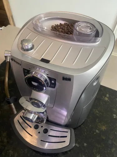 Cafeteira Saeco Talea Giro Plus Automática