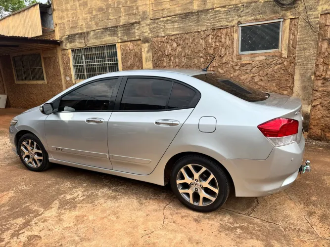 Honda City Sedan EX 1.5 Flex 16V 4P Aut. 2011