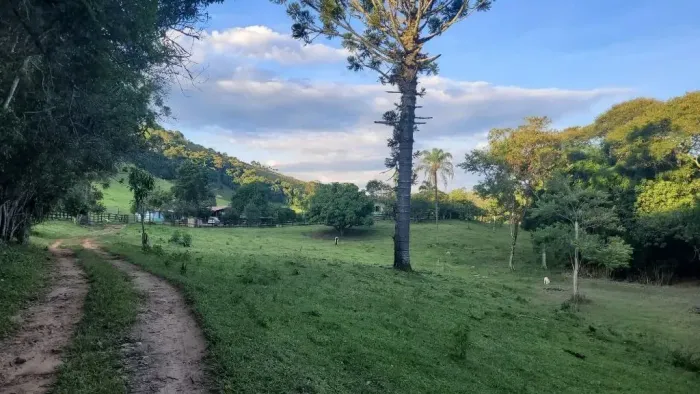 Sítio à Venda em São Luiz do Paraitinga/SP- 27 alqueires