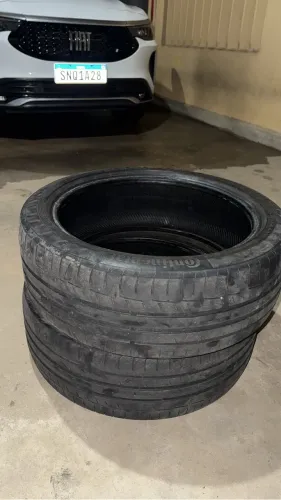 Pneus continental 215/45-18r