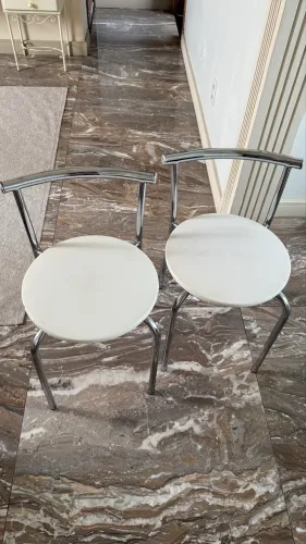 Duas banquetas
