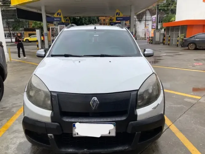 Renault Sandero Stepway Hi-flex 1.6 16V 5P Aut. 2013