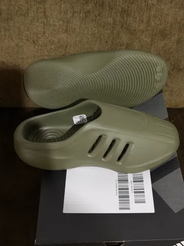 chinelo adiffon iiinfinity multes