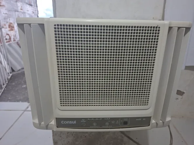 Ar Condicionado Consul 10.000 btus com controle remoto janela