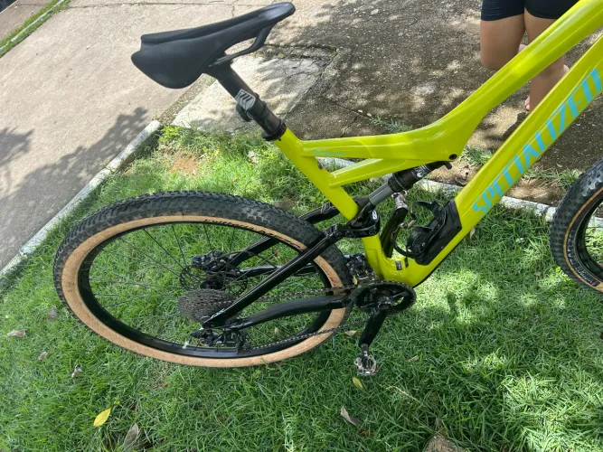 Bike specialized full carbono