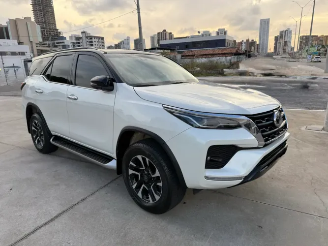 Toyota Hilux SW4 SRX 4X4 2.8 TDI 16V Dies. Aut. 2022