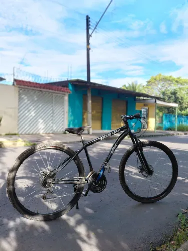 Bicicleta caloi aro 29 em perfeitas condições só pega e anda