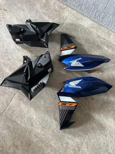 Par aba tanque da twister 2020 originais Honda