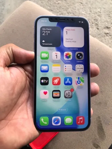 iPhone 12