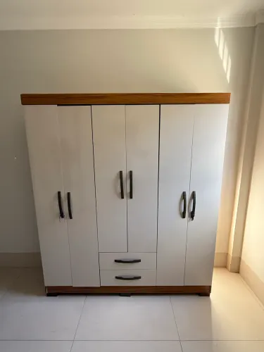 Vendo guarda roupa