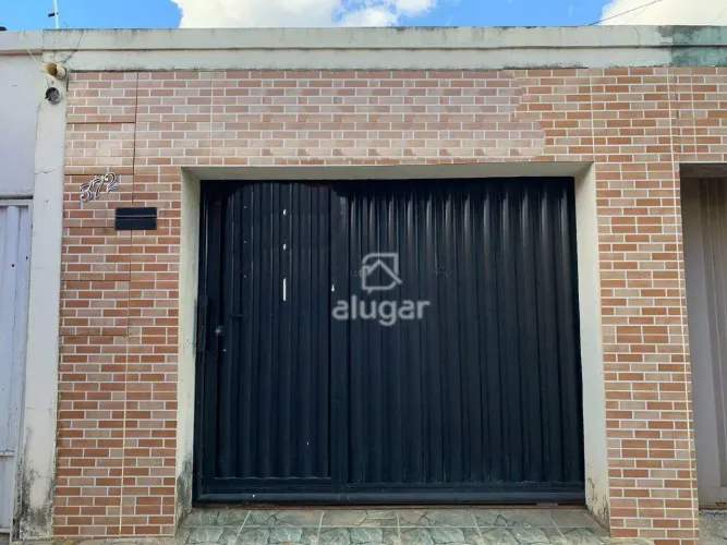 Casa para alugar, 3 quartos, 1 suíte, 2 vagas, Renascença - Montes Claros/MG - R$ 1.800,00