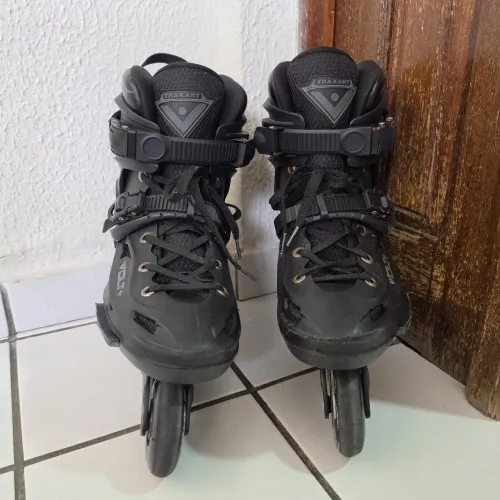 Patins Traxart Volt+ Inline Preto Tam. 40/41