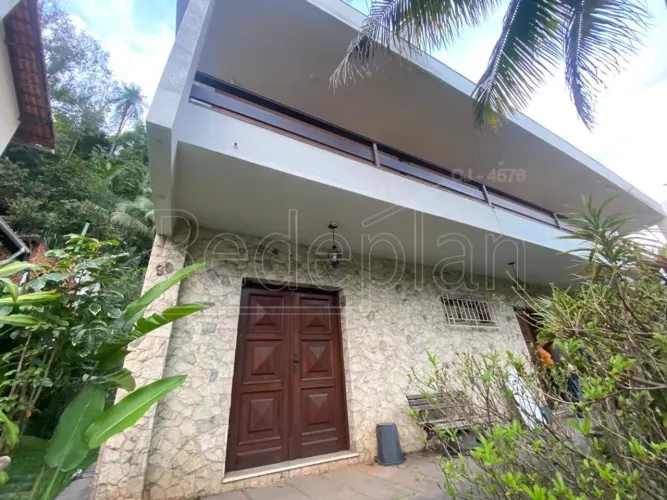 Casa dentro da cancela no Verbo Divino em Barra Mansa