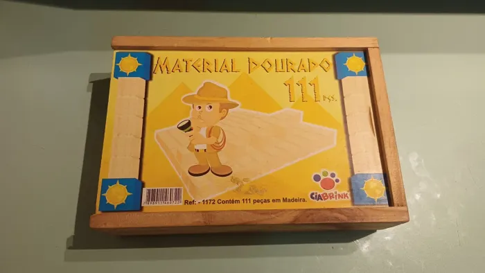 Material dourado