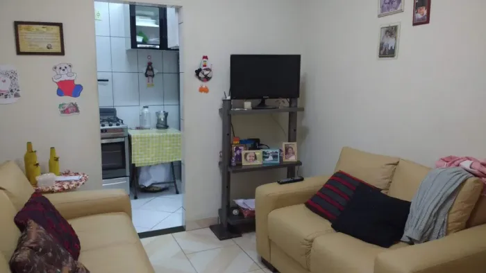 Vendo casa em bom estado